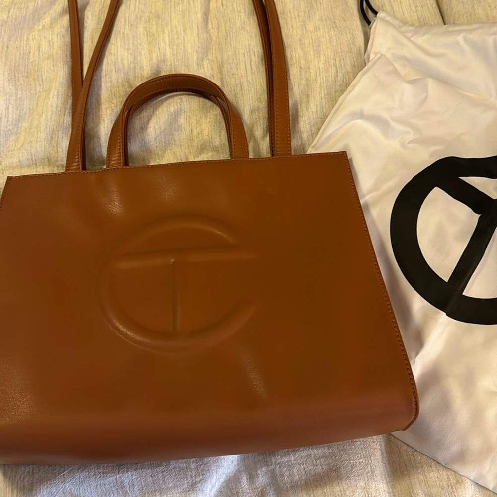 Telfar Medium Shopping Bag - Tan